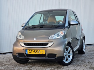 Smart Fortwo coupé 1.0 Limited One edit. Leer/Stoelverw./Pano Nette auto!