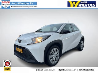 Toyota Aygo 1.0 VVT-i | MT Play 5-Drs | Airco | Cruise | Camera | Carplay