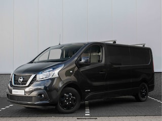 Nissan NV300 2.0 dCi 145 L2H1 | Carplay / Android | Deurslot | Trekhaak | Cruise Control | Navi | DAB | Stoelverwarming | Airco | Inbouw | Renault Trafic |