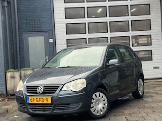 Volkswagen Polo 1.4-16V Comfortline | Clima | Cruise | 5-DRS