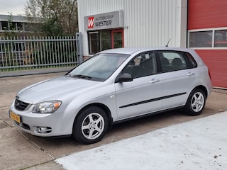Kia Cerato 1.6-16V LX