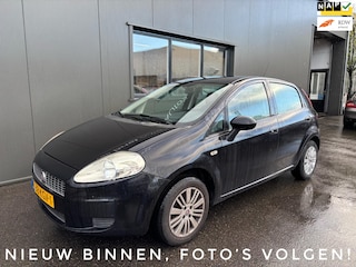 Fiat Punto Grande 1.4 Edizione Lusso / Airco / Trekhaak!