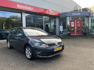 Volkswagen Golf 1.4 TSI Connected Series Trekhaak, Camera, Cruise, Navi.