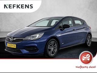 Opel Astra 1.2 Design & Tech 110pk | 1ste Eigenaar | Navigatie via Apple Carplay/Android Auto | Climate Control | Cruise Control | Achteruitrijcamera | Parkeersensoren Voor + Achter | LED | Dodehoek Detectie | 16" Lichtmetalen Velgen |