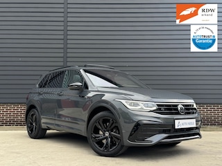 Volkswagen Tiguan 2.0 TSI 4Motion R Line Panoramdak, Trekhaak, 19 inch
