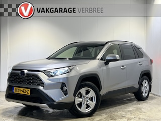 Toyota RAV4 2.5 Hybrid AWD Style | Navigatie/Android/Apple Carplay | LM Velgen 18" | Voorstoelen Verwarmd | Achteruitrijcamera | Kunstlederen bekleding | Cruise Control Adaptief |