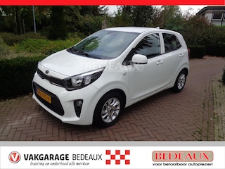 Kia Picanto 1.0 CVVT 66 PK 5D ComfortPlusLine Navigator, bij Vakgarage® met 12 maanden Bovag garantie.
