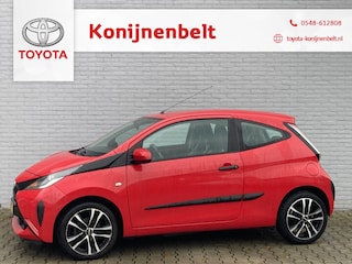 Toyota Aygo 1.0 VVT-i x-play 3-deurs | NL auto | Eerste eigenaar | Airco