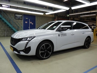 Peugeot 308 SW Style EV 54 kWh 156pk 3 Fase | Adaptive Cruise | Navigatie by App | Climate Control | Parkeersensoren | !!