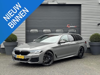 BMW 5-serie Touring 530e M-Sport | 360*  Camera | Navigatie | Head-Up Display | 20 Inch Lichtmetalen Velgen | Elektrische Trekhaak |