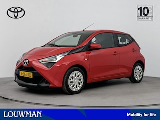 Toyota Aygo 1.0 VVT-i X-Play | Apple Carplay -/ Android Auto | Parkeercamera |