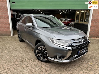 Mitsubishi Outlander 2.0 PHEV|CRUISE/PDC/CAMERA/NAVI/NW MODEL