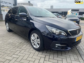 Peugeot 308 SW 1.2 PureTech Blue Lease Executive
