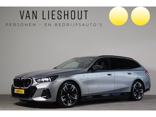 BMW i5 Touring M60 xDrive M-Sport Carbon I Elek.Trekhaak I Stoel Vent.