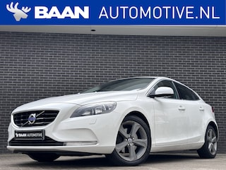 Volvo V40 1.6 T3 Momentum | Navigatie | Camera | Stoelverwarming