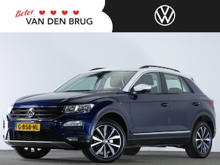 Volkswagen T-Roc Style 1.5 TSI 150pk DSG | Navigatie | Side-Assist | Adaptieve Cruise Control | Trekhaak | Stoelverwarming |