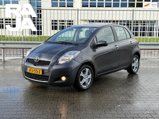 Toyota Yaris 1.3 VVTi Cool Airco Dealeronderhouden Nieuwstaat