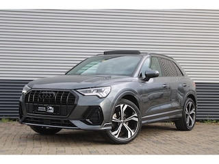 Audi Q3 35 TFSI 3x S-Line | Panoramadak | SONOS | Blackoptik | Dodehoek | Dealer onderhouden | Apple carplay | Elektrische stoelen