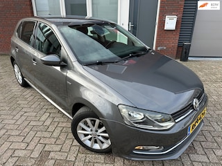 Volkswagen Polo 1.2 TSI Highline / Navi / PDC / DAB / Carplay