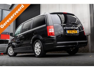 Chrysler Grand Voyager 3.8 V6 Touring 194 pk Stow&Go / 7-Zitter/ NL-Auto/ / Memory/ Youngtimer/ Xenon/ Elek. Schuifd/ Trekhaak/