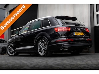 Audi Q7 3.0 TFSI 334 pk Quattro Pro Line S-Line / 7-Zitter/ 4-Wielsturing/ Head-Up/ 360-Camera/ Pano-Dak/ Lucht-Vering/ Bose-Sound-3D/ Adap.Cruise/ Trekhaak/ 21'' LMV