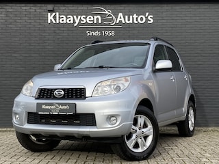 Daihatsu Terios 1.5 4WD Track AUT. | airco | parkeersensoren | privacy glas | dakrails | elektrisch pakket