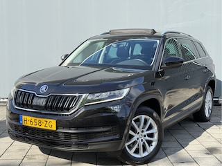 Skoda Kodiaq BWJ 2020 | 1.5TSI 150PK Bus Ed | PANO | SPORTSTOELEN | LEDER/STOF | CLIMA | CARPLAY | CAMERA A | NAVI
