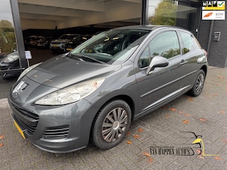 Peugeot 207 1.4 VTi X-line