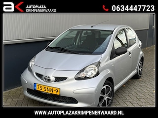 Toyota Aygo 1.0-12V Access carplay Nap nieuwe apk