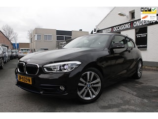 BMW 118i Centennial High Executive Automaat |Carplay|Airco|CruisecontrolNavi|Elec Ramen|Parkeersenor|Stoelverwarming|NAP