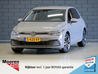 Volkswagen Golf 1.5 eTSI 150PK Automaat Style | NAVIGATIE | CARPLAY | CRUISE CONTROL |
