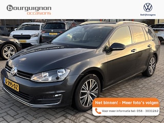 Volkswagen Golf Variant 1.4 TSi 125 Pk Automaat Connected Series | Camera | CarPlay | Trekhaak | Stoelverwarming | LED | Climate Control | Navigatiesysteem | Privacy Glass | 16 Inch
