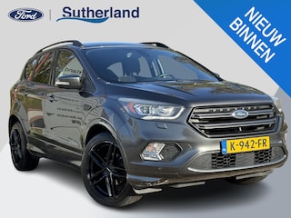Ford Kuga 1.5 EcoBoost ST-Line 150pk | Trekhaak | Winter Pack | Parkeersensoren | 2000kg Trekgewicht! | Dealer Onderhouden |