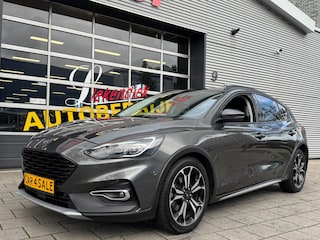 Ford Focus 1.0 EcoBoost Titanium X - Automaat I Navigatie I Airco I Sport pakket I LED I PDC I Dealer onderhouden