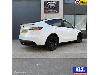 Tesla Model Y RWD + MMX PACK + TREKHAAK