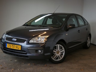 Ford Focus 2.0-16V Ghia Nwe APK