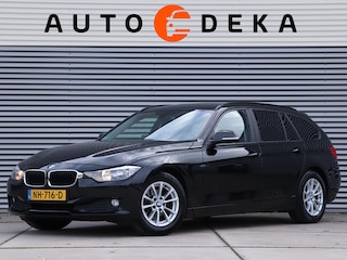 BMW 3-serie Touring 318d Business Automaat *Navigatie*Stoelverw.*Parkeersens.*