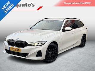 BMW 3-serie Touring 320e LCI Org NL 1ste eigenaar Widescreen