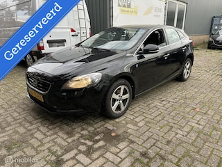 Volvo V40 2.0 D2 Ocean Race 390.798 km Leder / Nav / apk 9-26