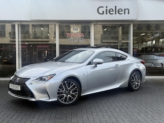Lexus RC 300h F Sport Line | Schuifdak, Parkeersensoren, Stoelventilatie + verwarming, Leer, Dodehoekherkenning, Navigatie