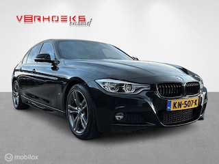 BMW 330e M-Sport Performance Leer Schuifdak