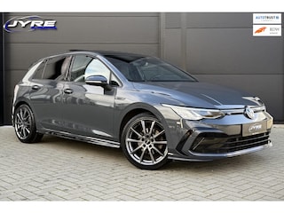 Volkswagen Golf 1.5 eTSI R-Line, Pano, Trekhaak