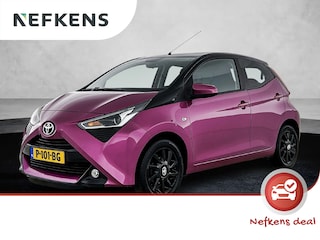 Toyota Aygo 1.0 x-cite 72pk | Navigatie via Apple Carplay/Android Auto | Airco | Cruise Control | Achteruitrijcamera | 15" Lichtmetalen Velgen | DAB Ontvanger |