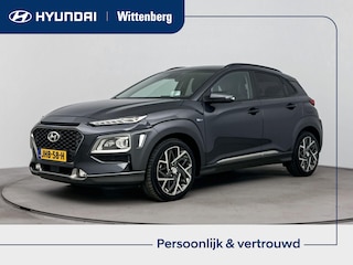 Hyundai Kona 1.6 GDI HEV FASHION DESIGN SKY | TREKHAAK | NAVI | CLIMA | CRUISE | CAMERA | 18'' LM VELGEN | STUUR- & STOELVERWARMING | PRIVACY GLASS | HYBRID | AUTOMAAT |