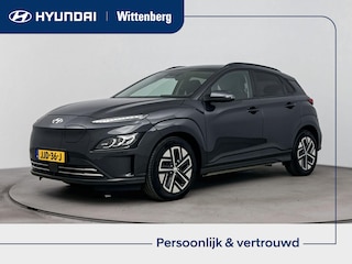 Hyundai Kona EV FASHION 64 kWh | NEW MODEL | NAVI | CLIMA | CRUISE | CAMERA | STUUR- & STOELVERWARMING | PRIVACY GLASS | LM VELGEN | FABRIEKSGARANTIE GELDIG T/M 3-2027! |