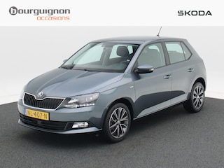 Skoda Fabia 1.2 TSi Drive 90 Pk | Navigatiesysteem | Cruise Control | LED-verlichting | Bluetooth | Parkeersensoren Achter | Airco | 16 Inch | 81.764 Km