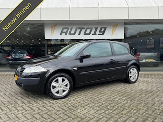 Renault Mégane 1.6-16V Dynamique Luxe