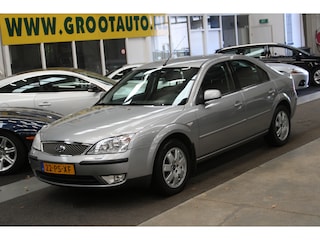 Ford Mondeo 1.8-16V Futura Airco, Cruise Control, Trekhaak, Stuurbekrachtiging