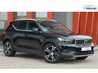 Volvo XC40 T3 Inscription | 360° Camera | Leder | Stoelverwarming | Pilot Assist | Panoramadak | BLIS | Keyless
