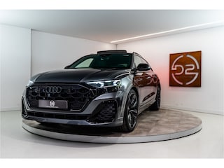 Audi Q8 60 TFSI E Quattro S-Edition Competition 490PK FACELIFT | 2025 DIRECT LEVERBAAR | 5 Jaar Garantie | BOMVOL!